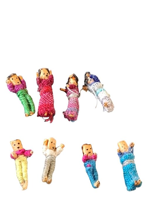 Handcrafted Other - Handcrafted Guatemalan Worry Dolls Set Colorful Thread Clothing Folk Art Collect